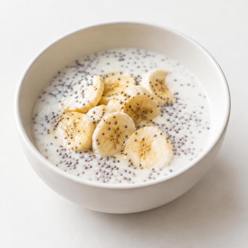 Jogurt bananowy ze skyrem oraz nasionami chia